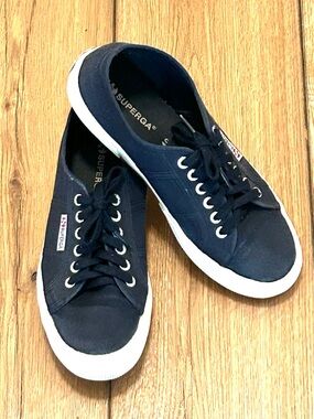 Superga 2750 Cotu Classic Navy Lace-up Sneakers UNISEX Women’s Sz 9 Men’s Sz 7.5